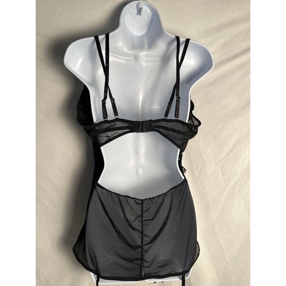 Lovehoney Black Lace Babydoll Garter Lingerie Plus Size 1X 2X Sheer - Picture 3 of 6